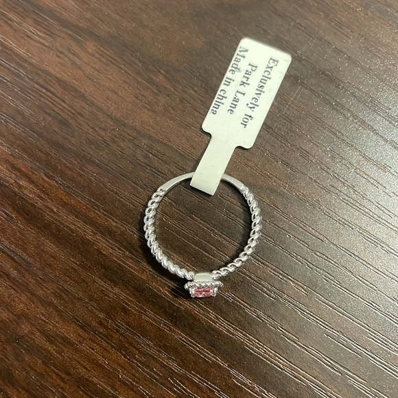NWT Park Lane Ring - Cubic Zirconia Pink Crystal size 9 - Picture 4 of 8